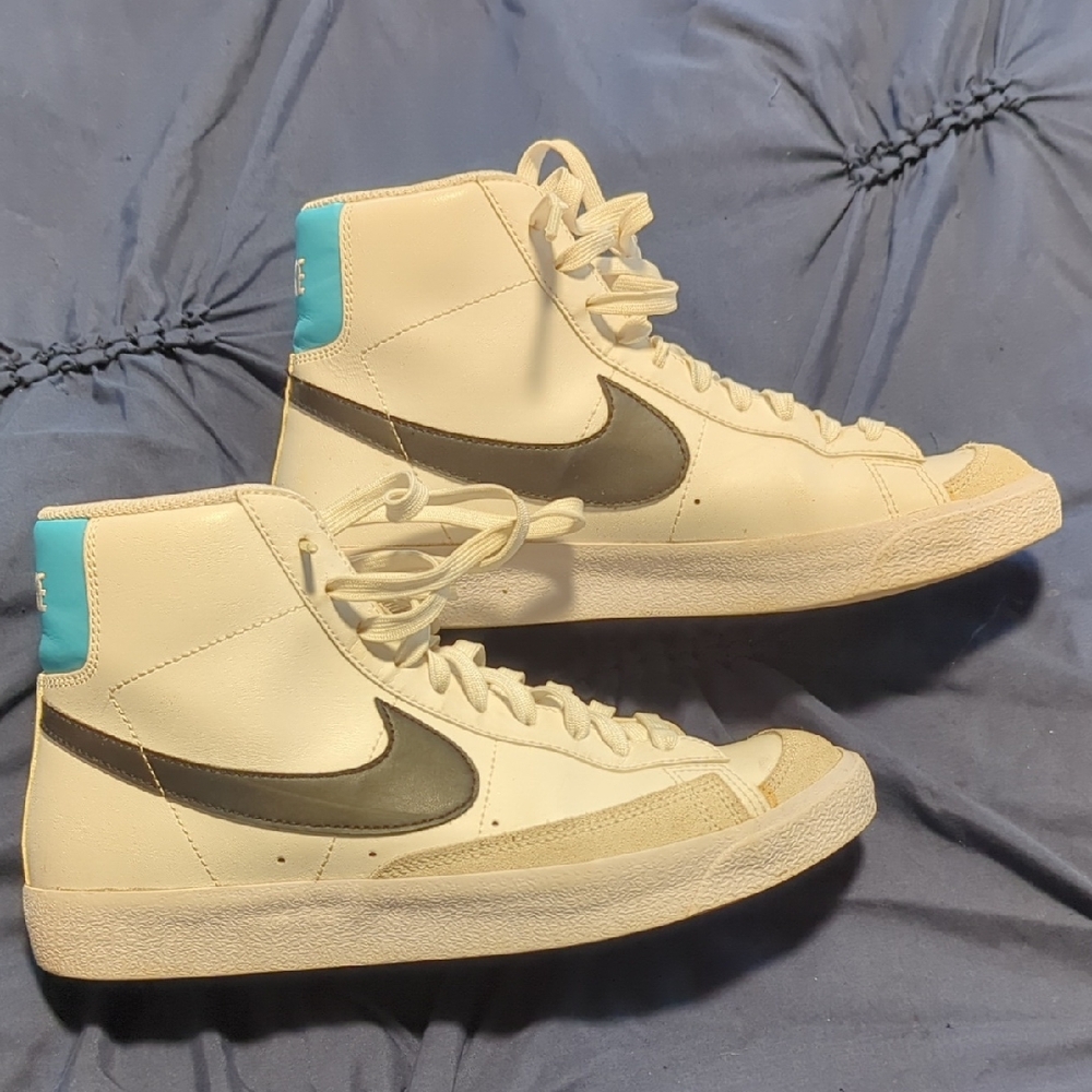 Nike White and Teal High-Top Sneakers